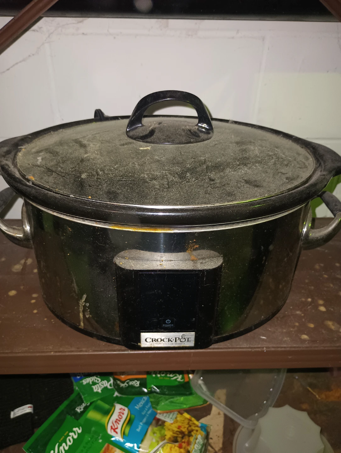 Crock-Pot Slow Cooker needs cleaning