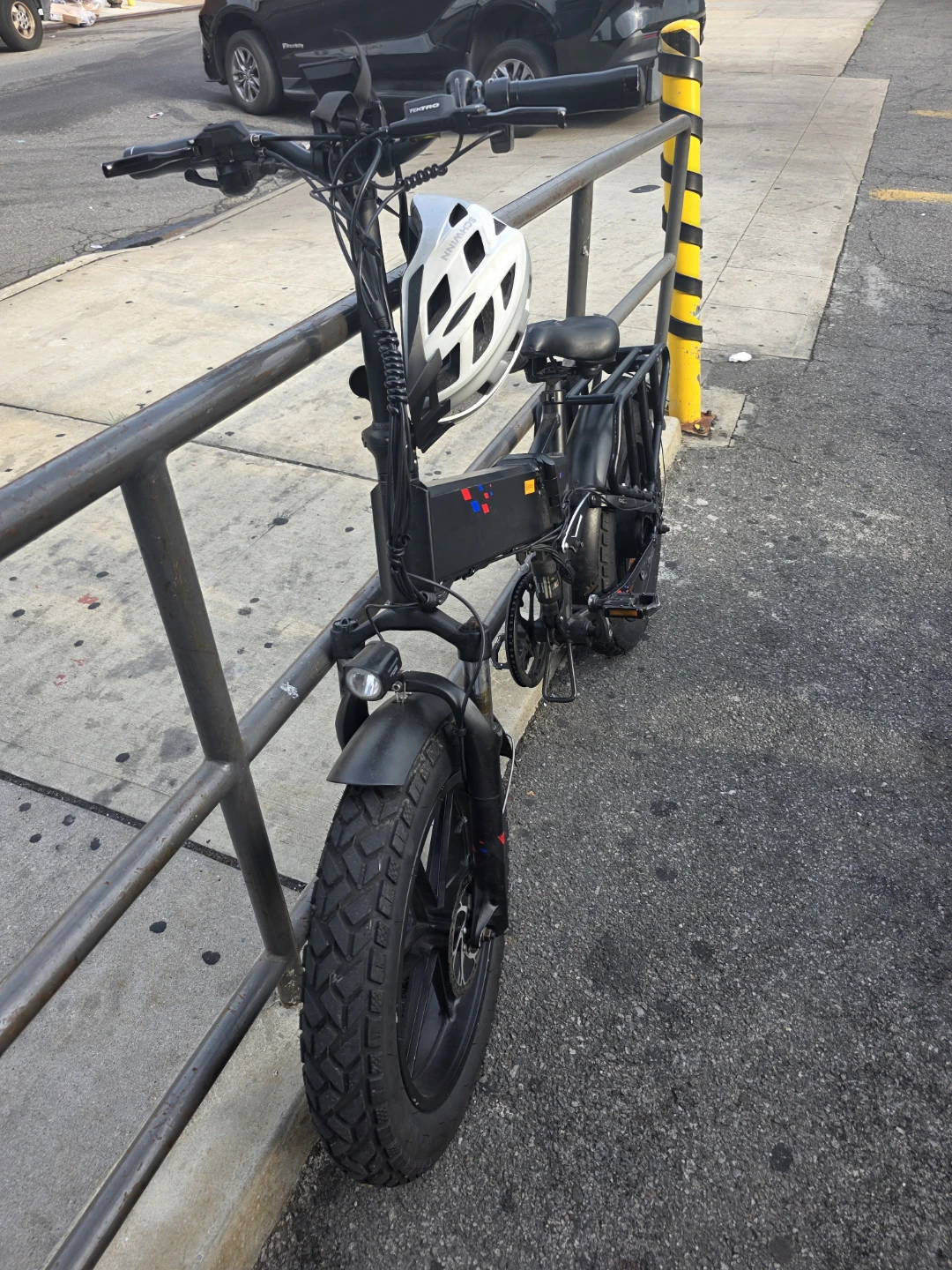 Black E-Bike - photo 2