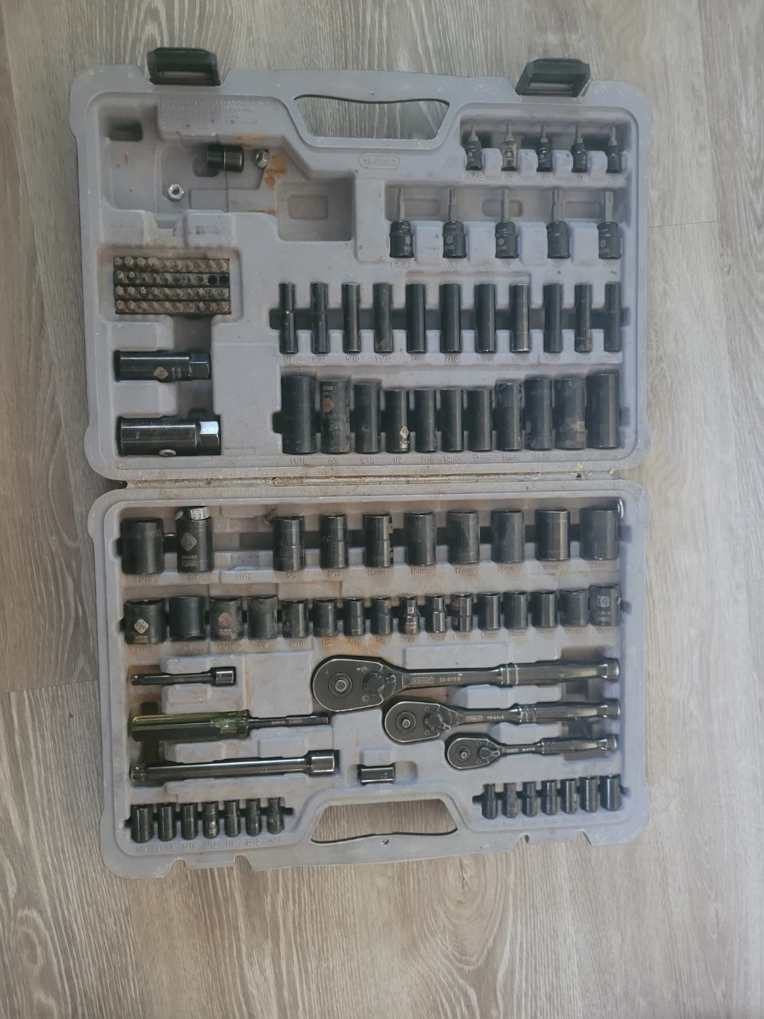 Stanley Professional Grade Tool Set - photo 2