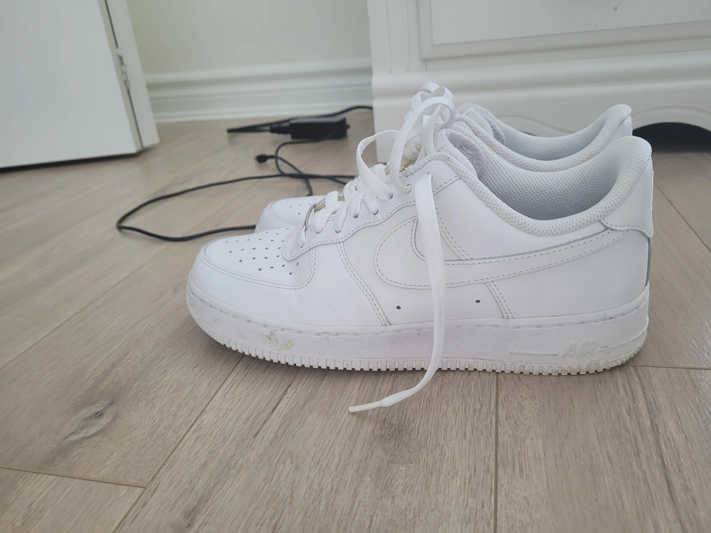 Nike Air Force 1 Men's Sneakers Size 10 - photo 2