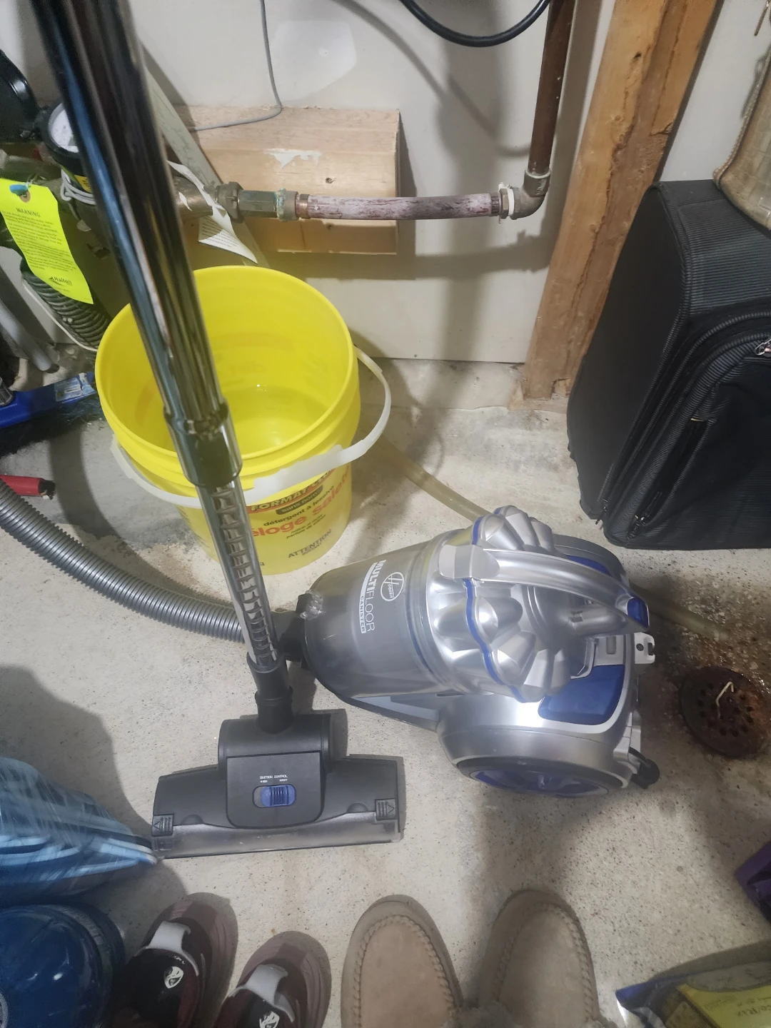 Vacuum
