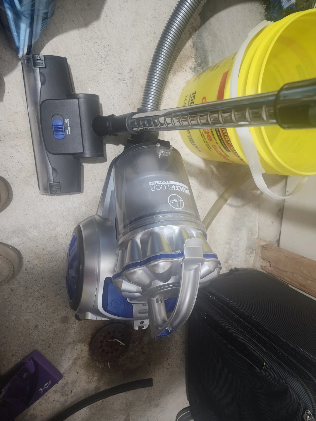 Vacuum - photo 4