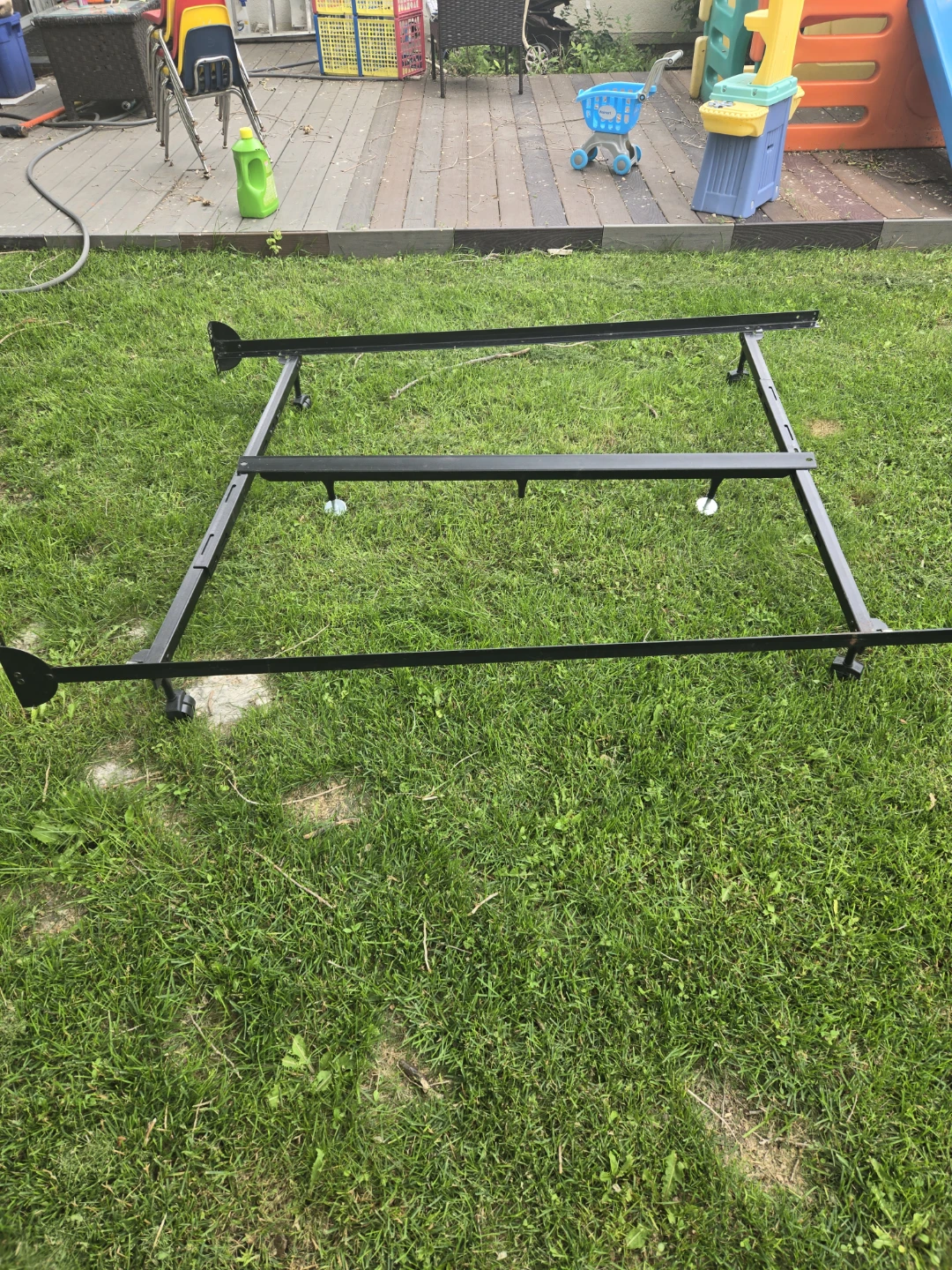 Adjustable double Metal Bed Frame on wheels