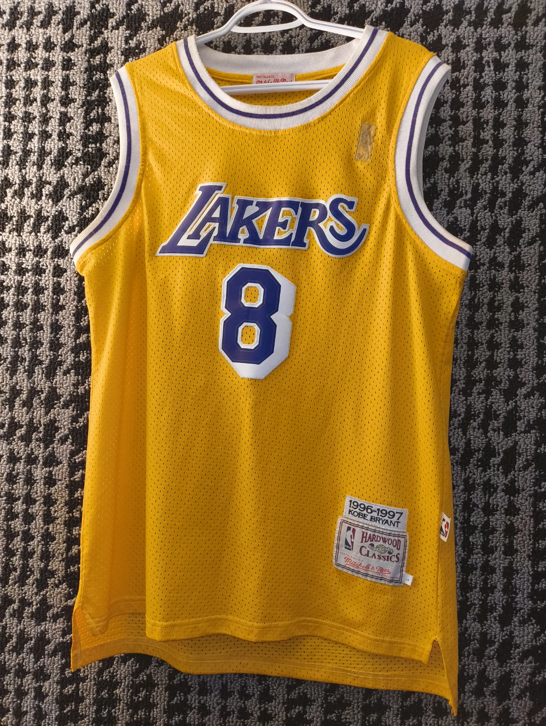 Mitchell & Ness Los Angeles Lakers Kobe Bryant #8 Jersey - photo 2