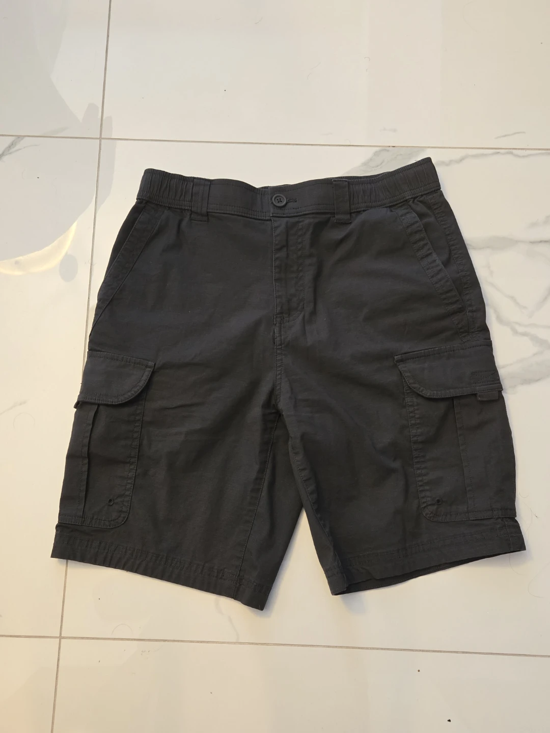 Roots Cargo Shorts, like new