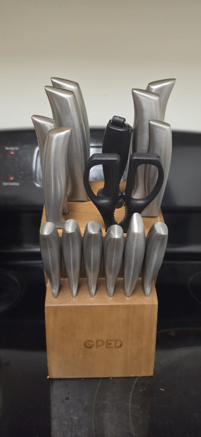 GED Stainless Steel Knife Set with Block and Shears