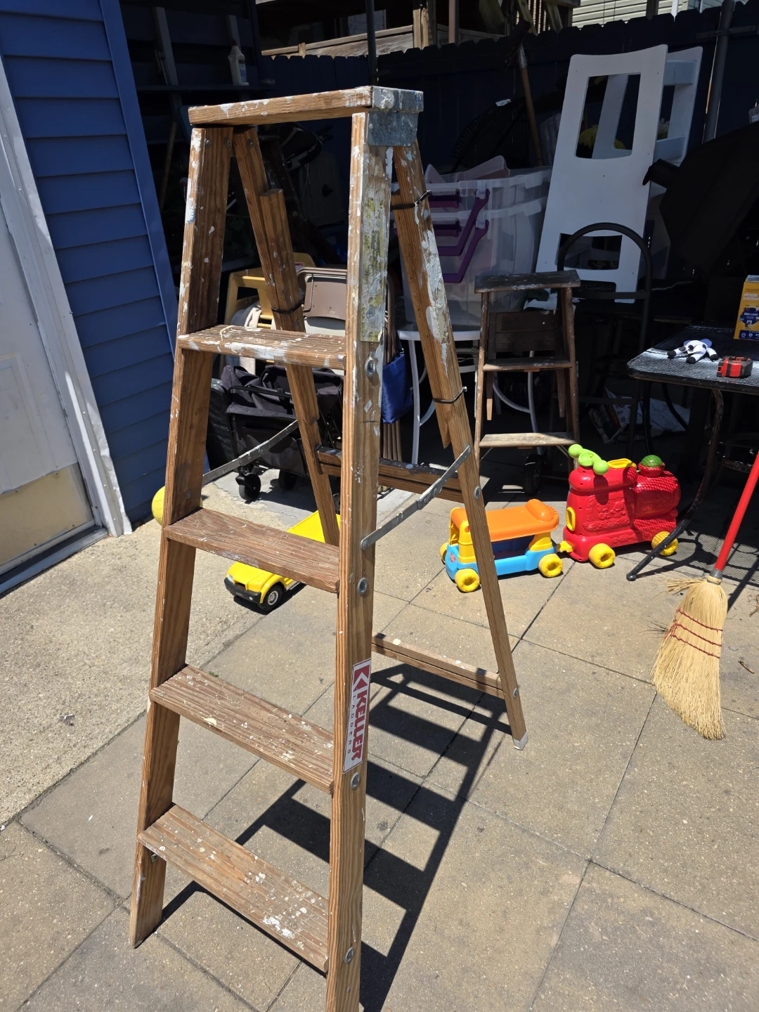 Keller Ladder W-5 Step Ladder - photo 3