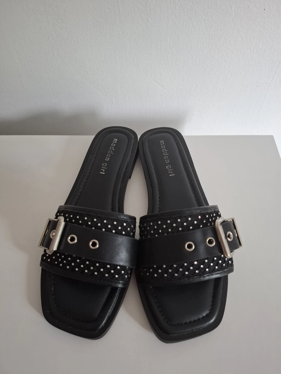 Madden Girl Black Slide Sandals - photo 3