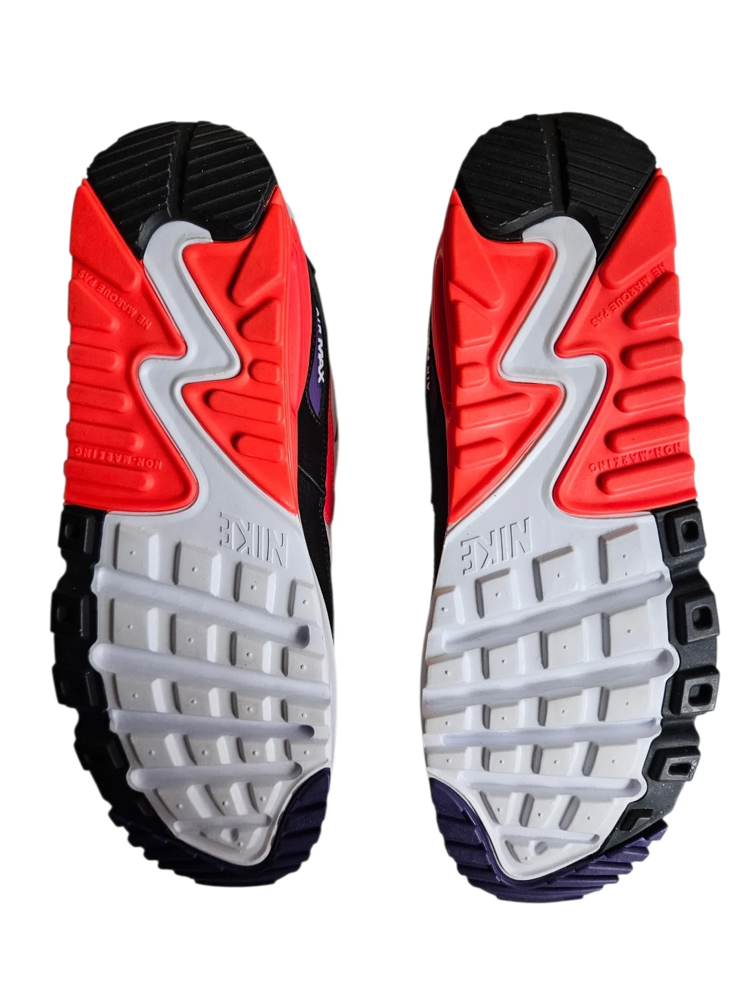 Nike Air Max 90 Sneakers - photo 5