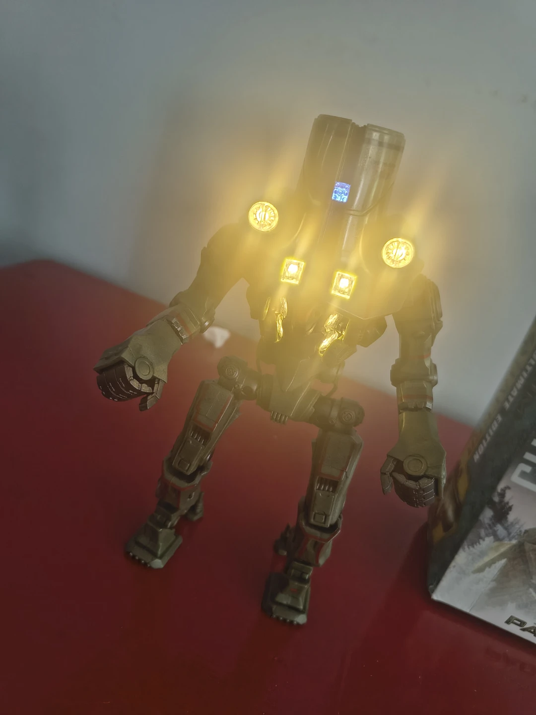 NECA Pacific Rim LED Cherno Alpha - photo 5