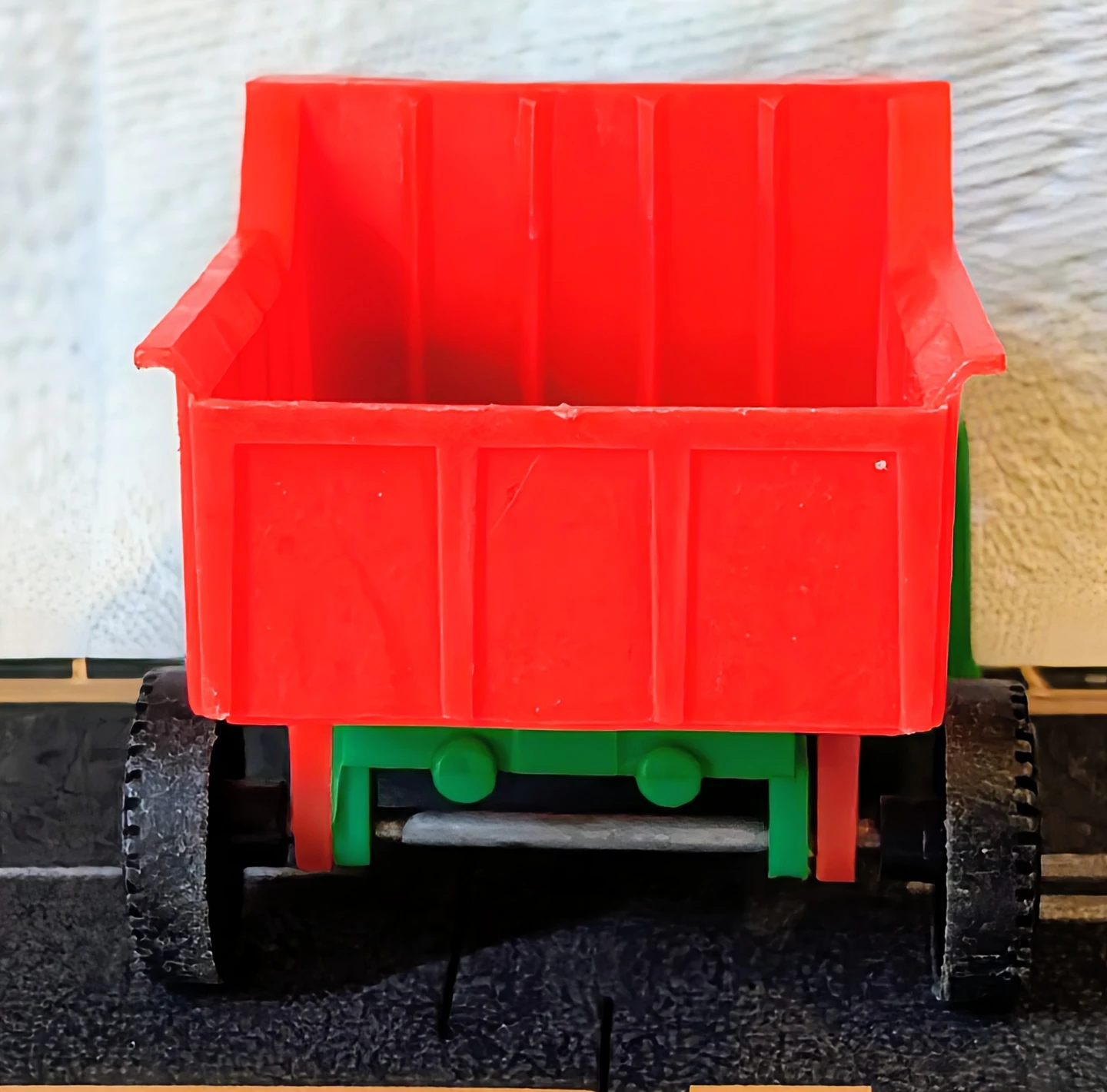 Vintage Plastic Dump Truck Toy - Made in Canada - photo 4