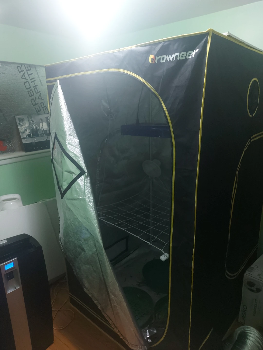 Growneer Grow Tent 4'x4' - photo 2