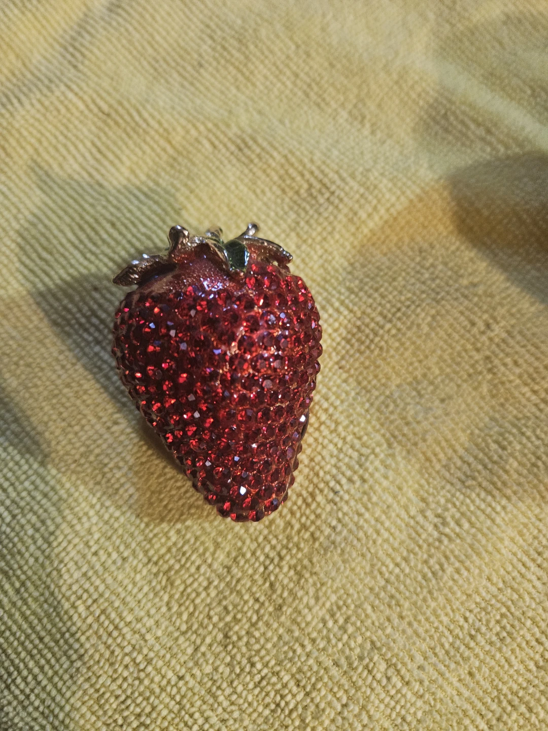 Sparkly Red Strawberry Hinged Trinket Box - photo 2