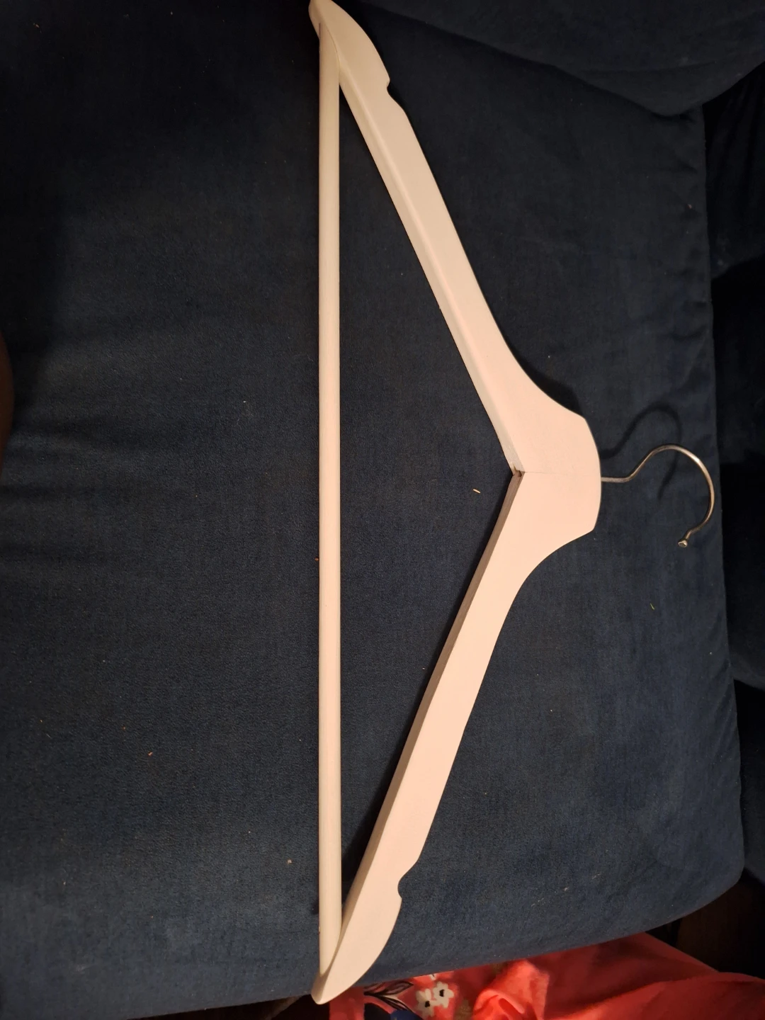 White Wooden Hanger - photo 2