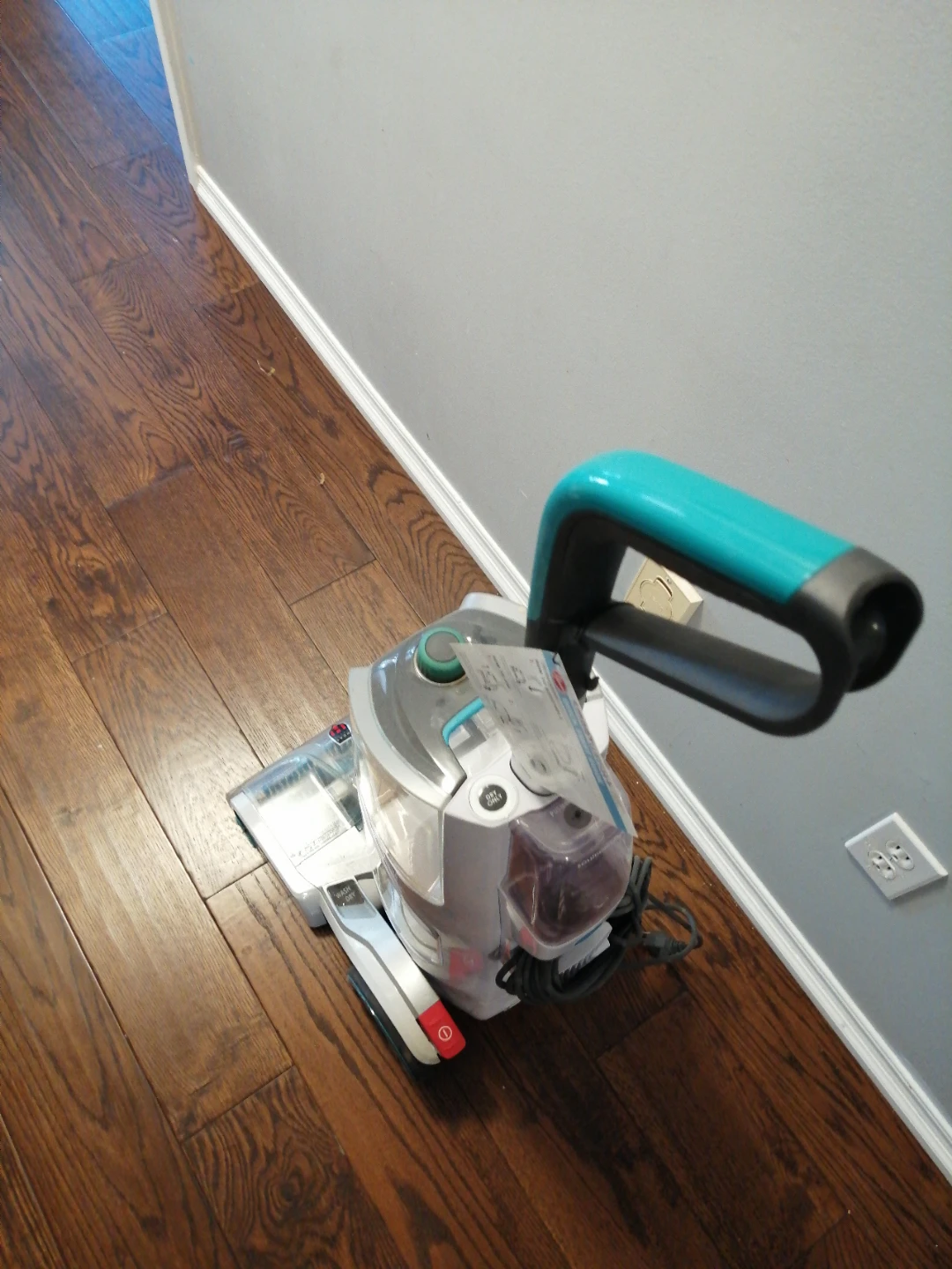 BRAND NEW UNTOUCHED Hoover SmartWash Plus Carpet Cleaner - photo 4