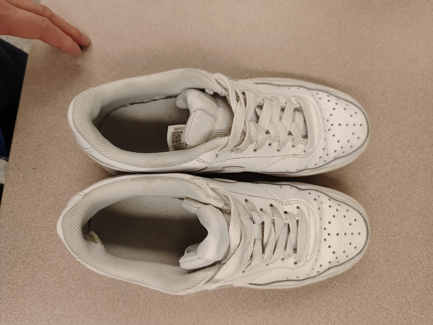 Nike Sneakers - photo 3