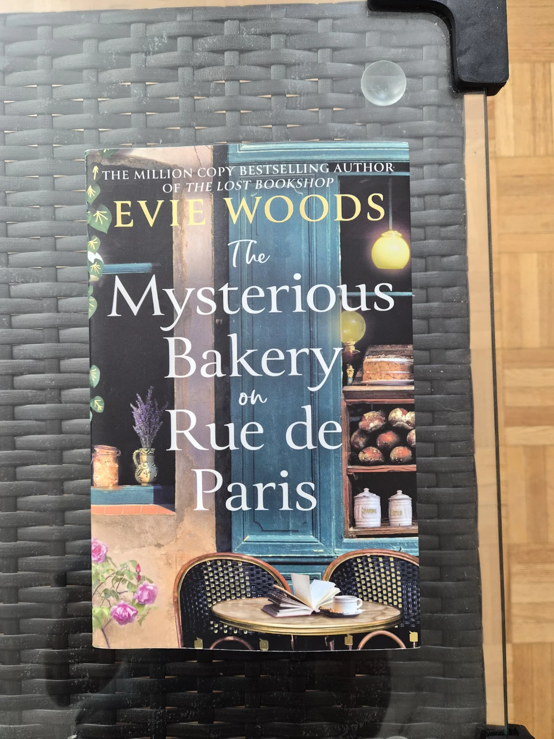 Famous books for sale - photo 3