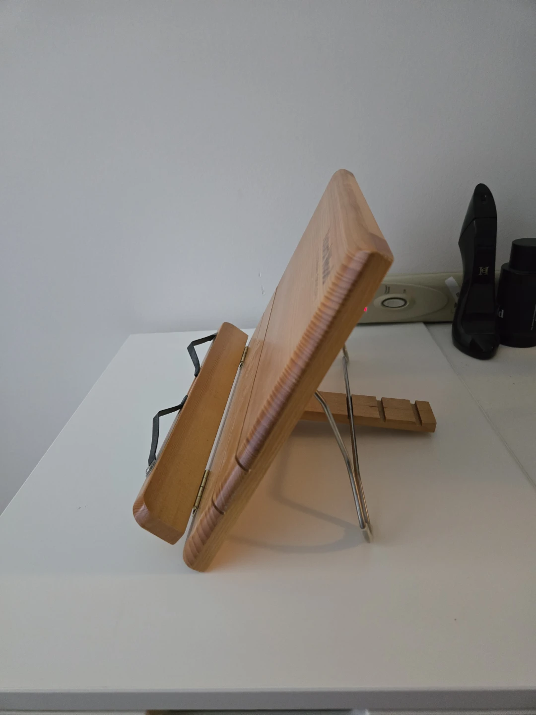 Natural Wood Book Stand