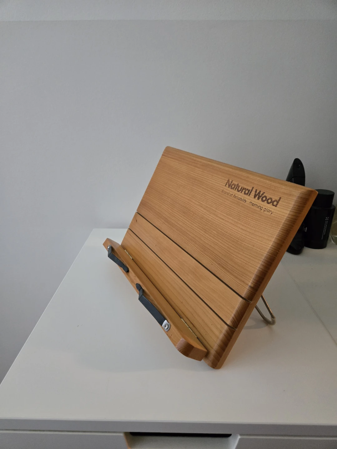 Natural Wood Book Stand - photo 2