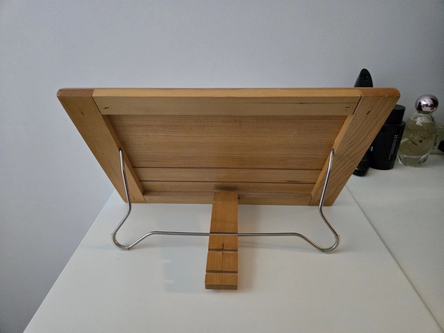 Natural Wood Book Stand - photo 4
