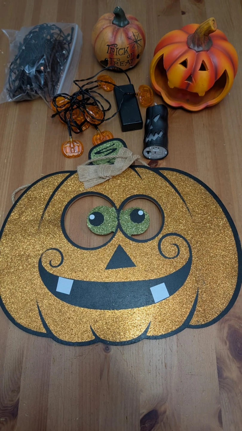 Halloween Decor Set: Pumpkins, Lights & Lanterns