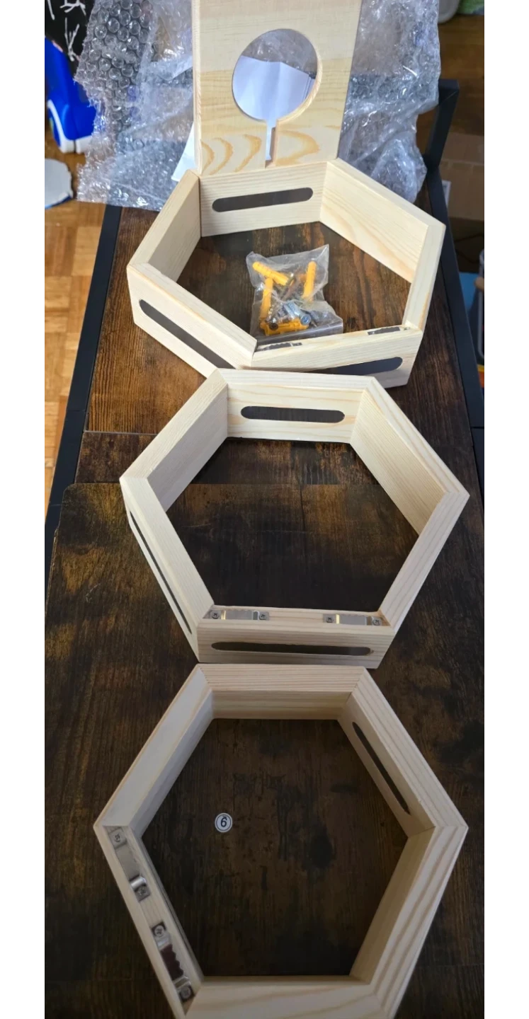 Brand New $15 GIVILIO 3 Hexagon Tonie magnatic Shelf - photo 5
