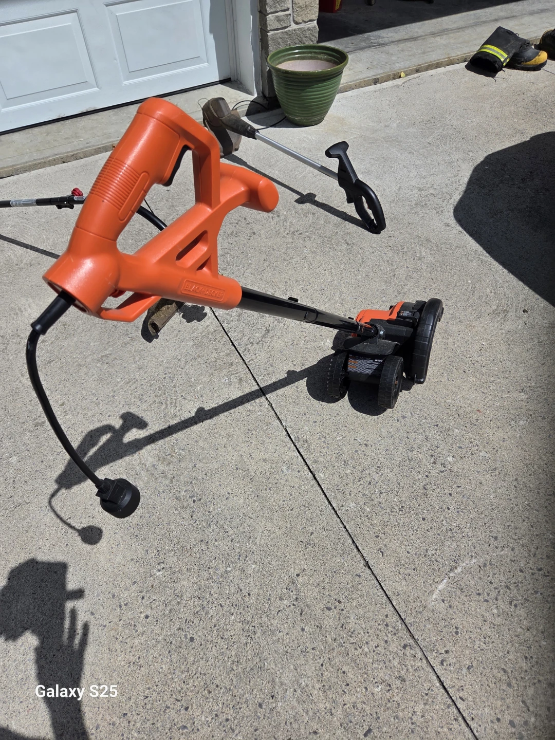 Whipper Snippers and edge cutter
