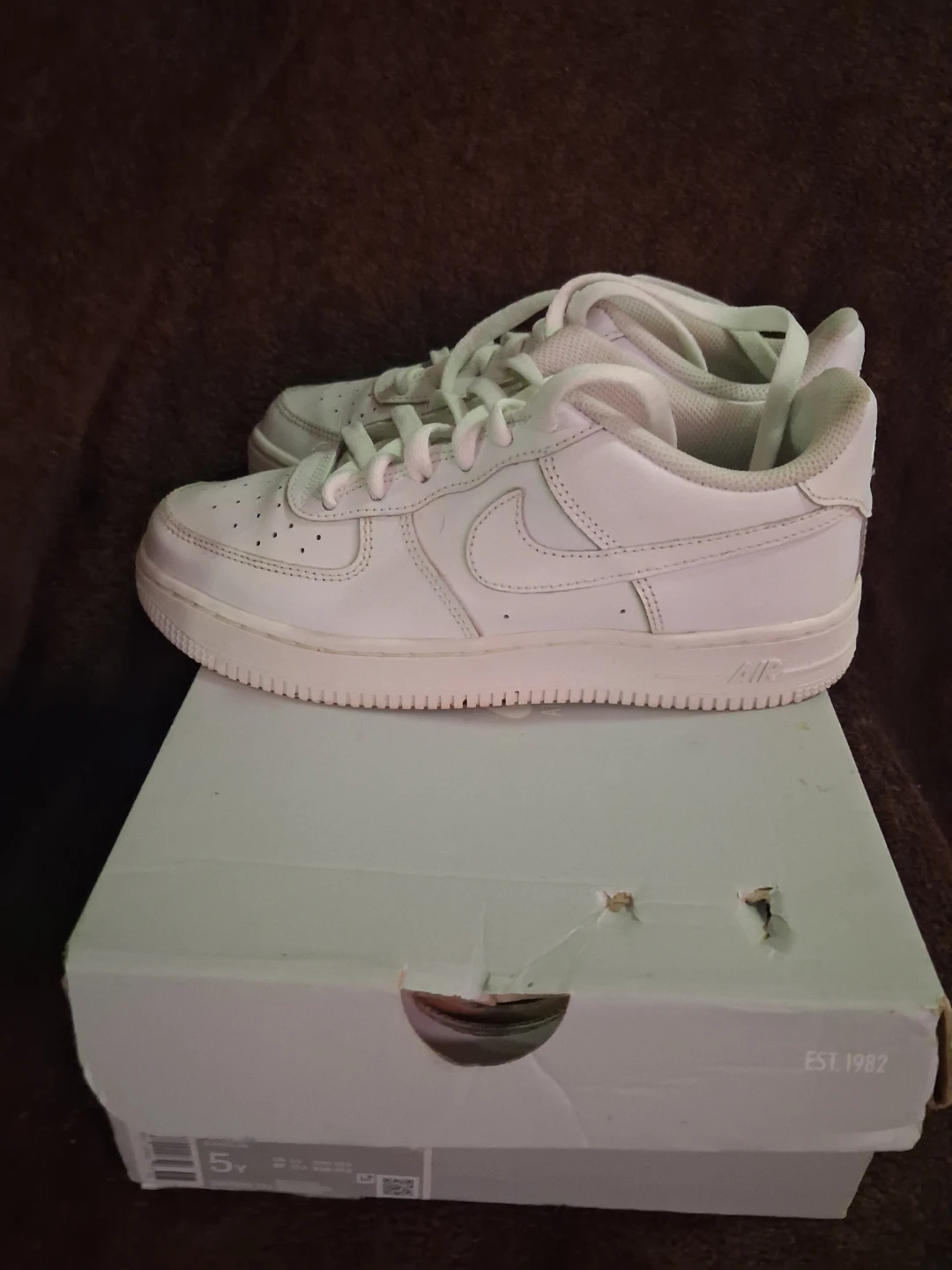 Nike Air Force 1 low white size 5y