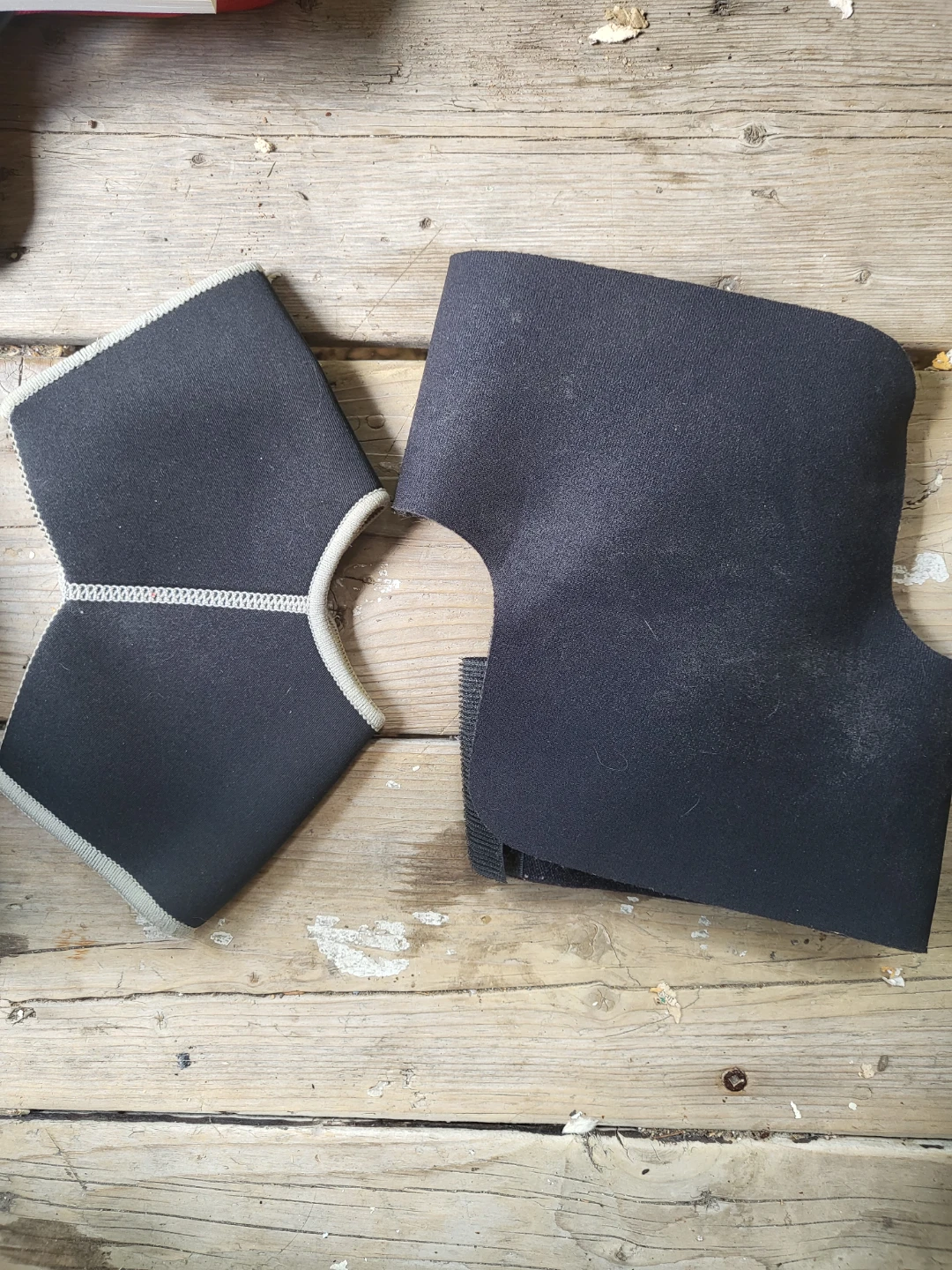 Neoprene Wrist Wraps (Pair)