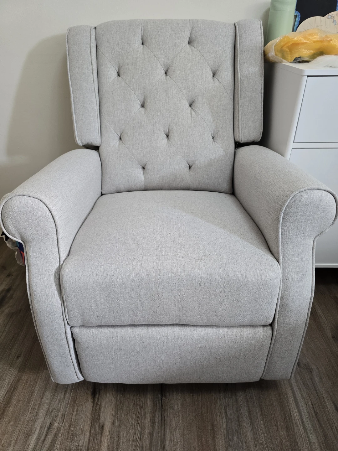 Tufted Back Recliner Chair - photo 2