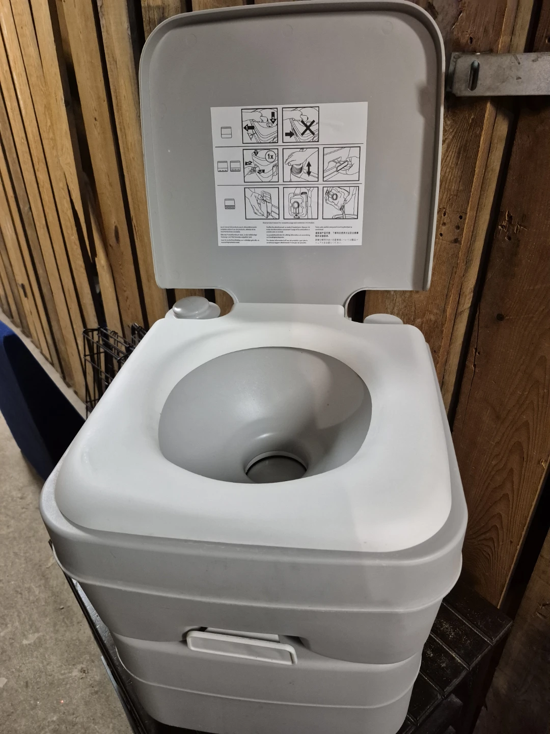 Dometic Portable Toilet - photo 2