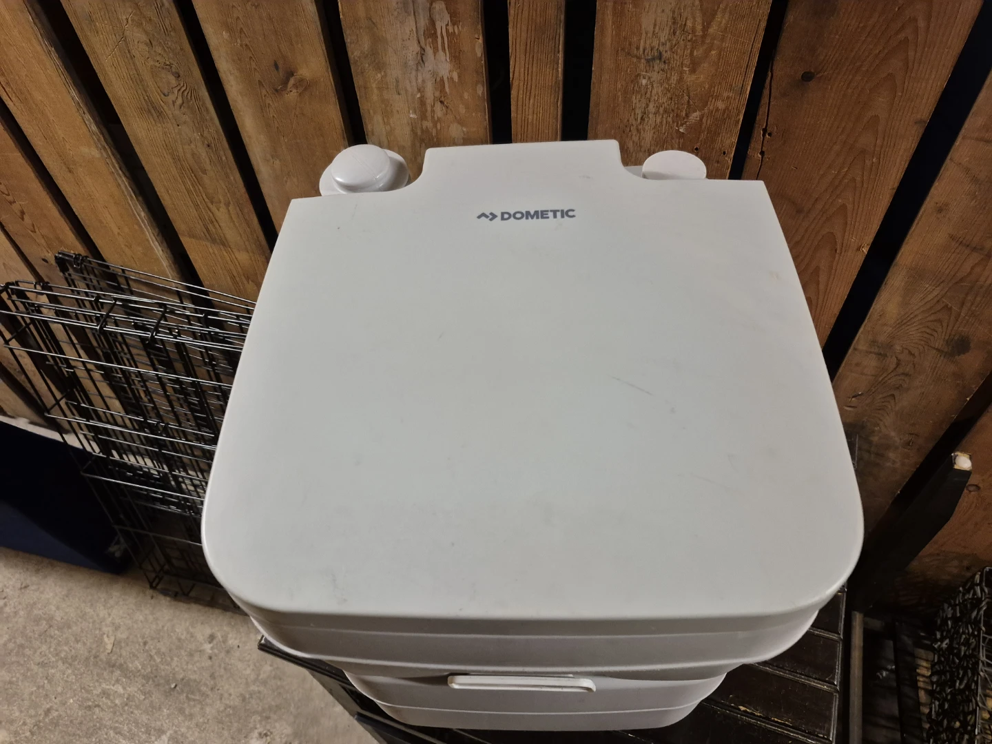 Dometic Portable Toilet - photo 4