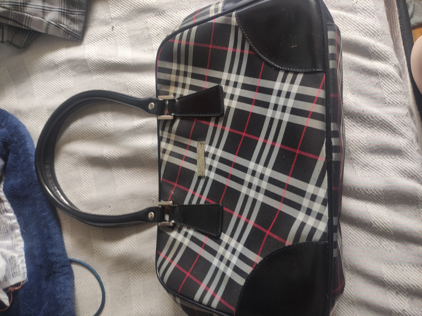 Clothing lot and a purse - photo 5