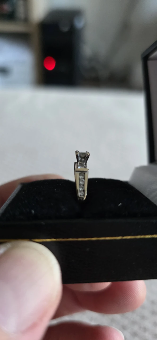 Diamond Engagement Ring - photo 3