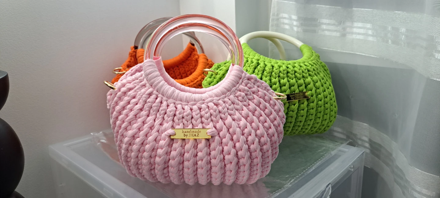 Handmade Crocheted Bag - photo 4