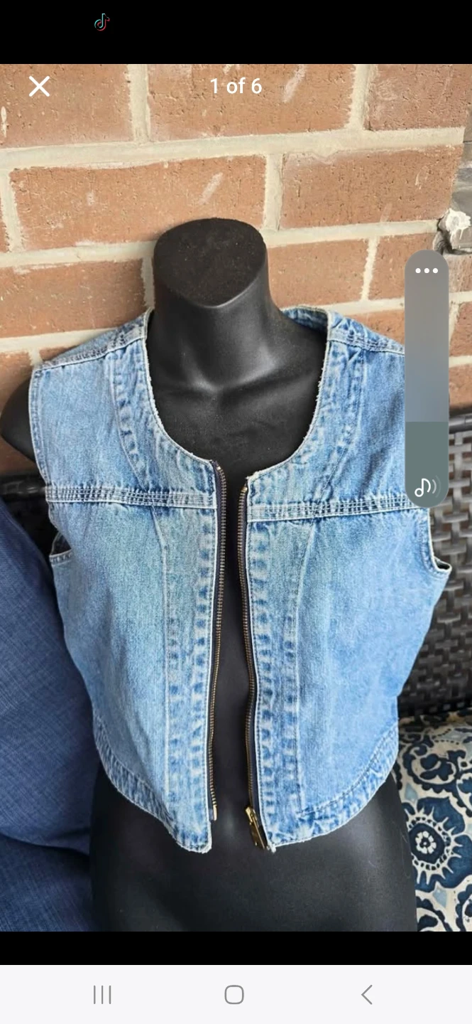 VINTAGE Silver Jeans Co. Denim Vest Size M