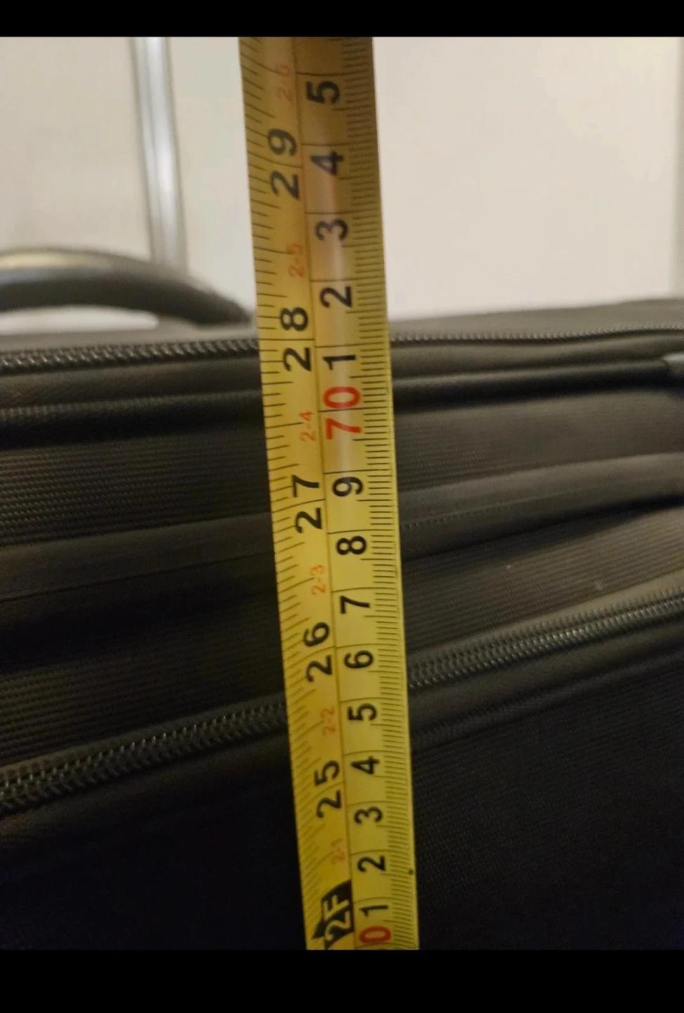 Travelpro Black Suitcase Luggage - photo 5