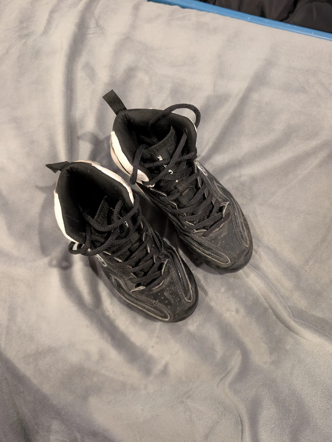 ⚾ Rawlings Baseball Cleats – Size 1