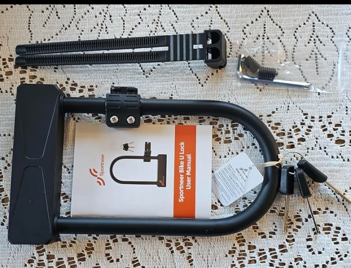 Sportneer Bike U Lock with Mounting Bracket and Keys