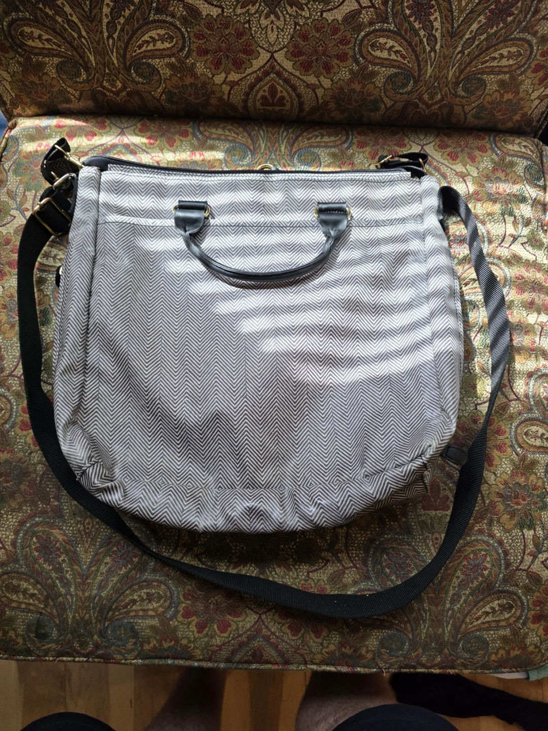 Skip Hop Diaper Bag - photo 2
