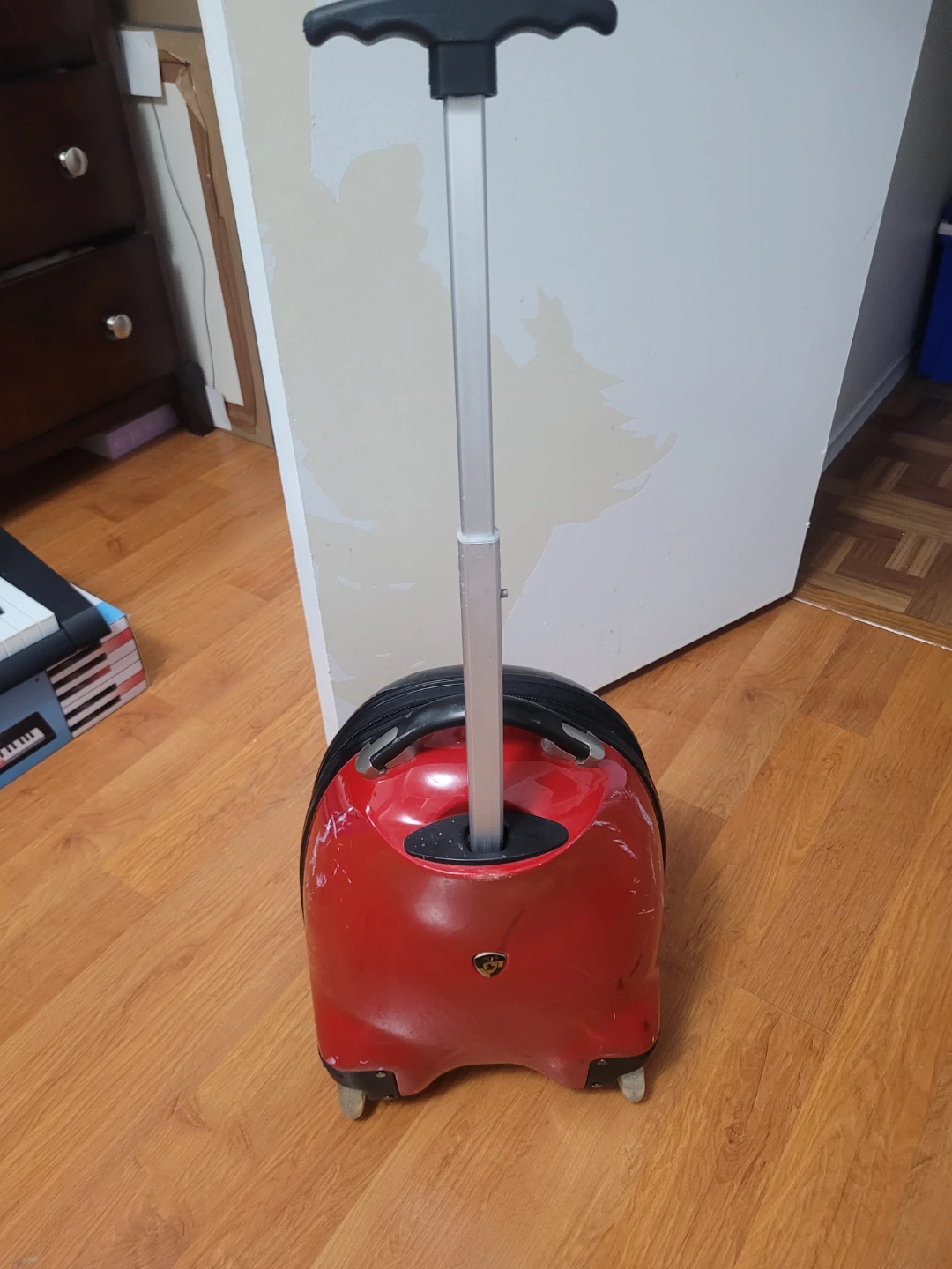Disney Pixar Cars Lightning McQueen Rolling Luggage Suitcase - photo 2