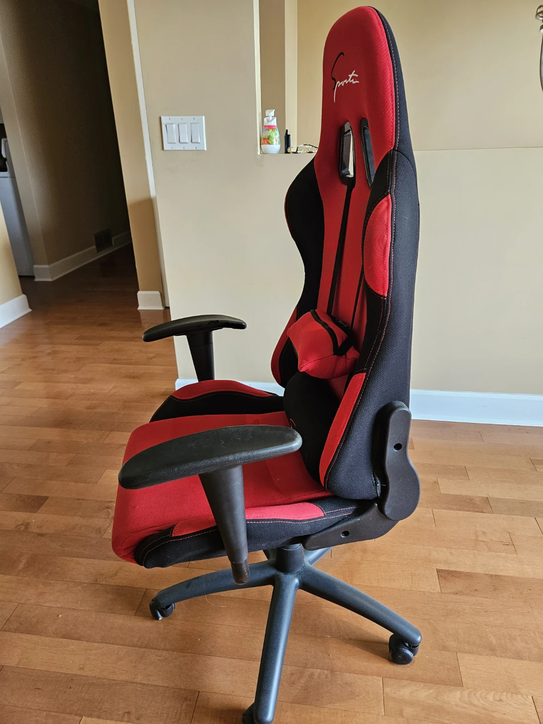 Red and Black Gaming Chair - photo 2