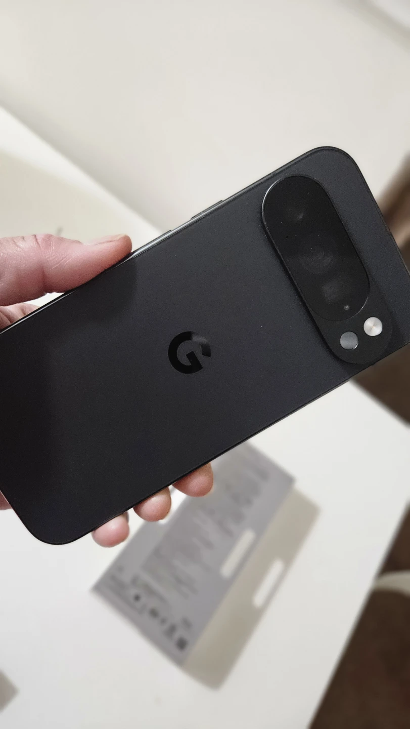 Google pixel 10 pro phone