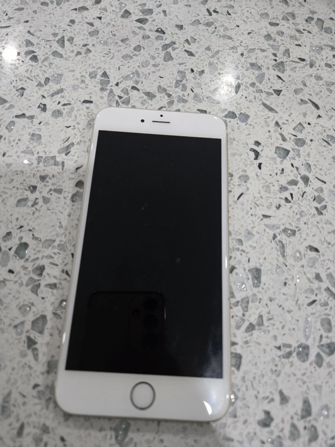 Apple iPhone 6s Plus - Rose Gold