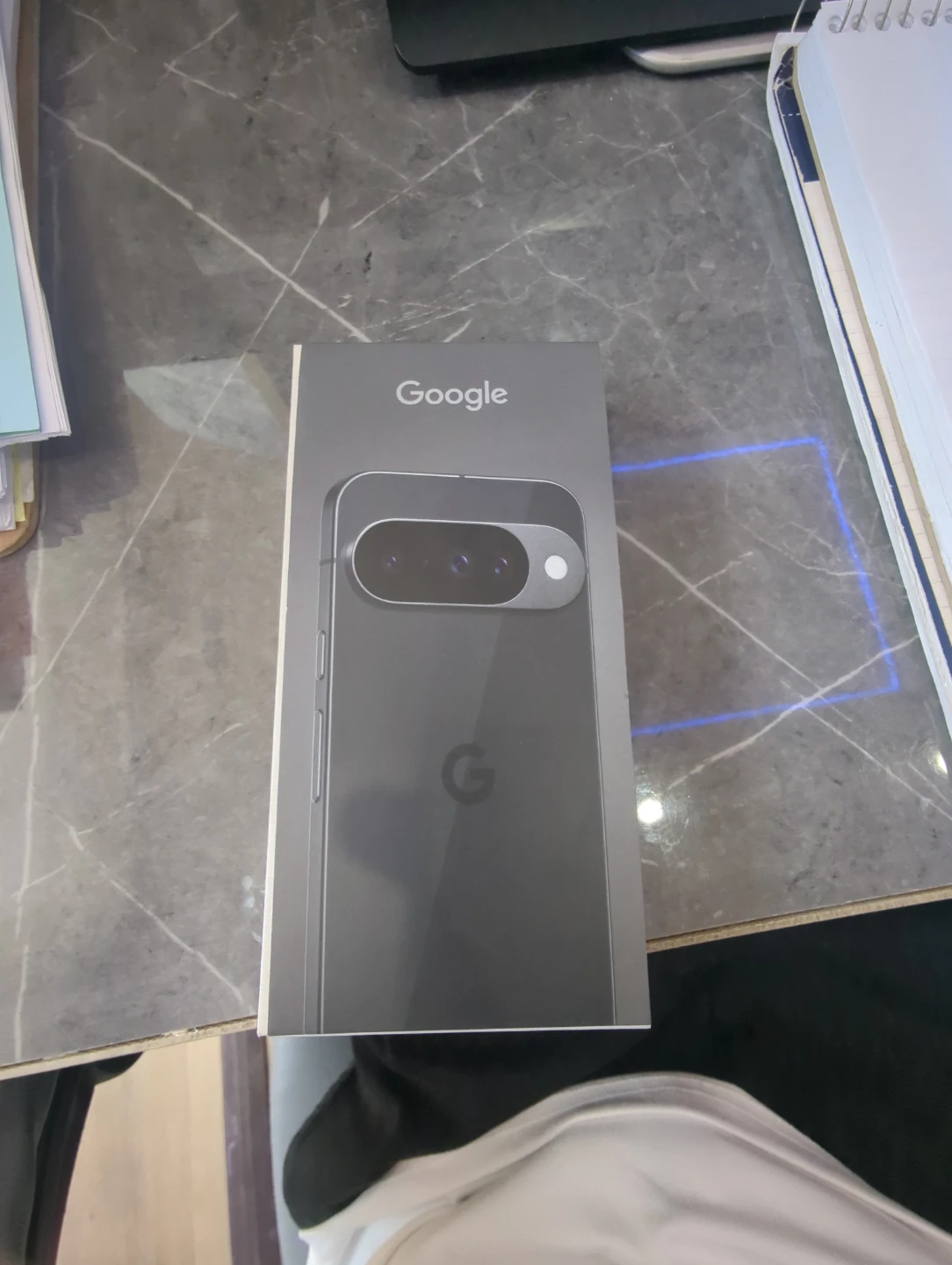 Google Pixel 10 BRAND NEW