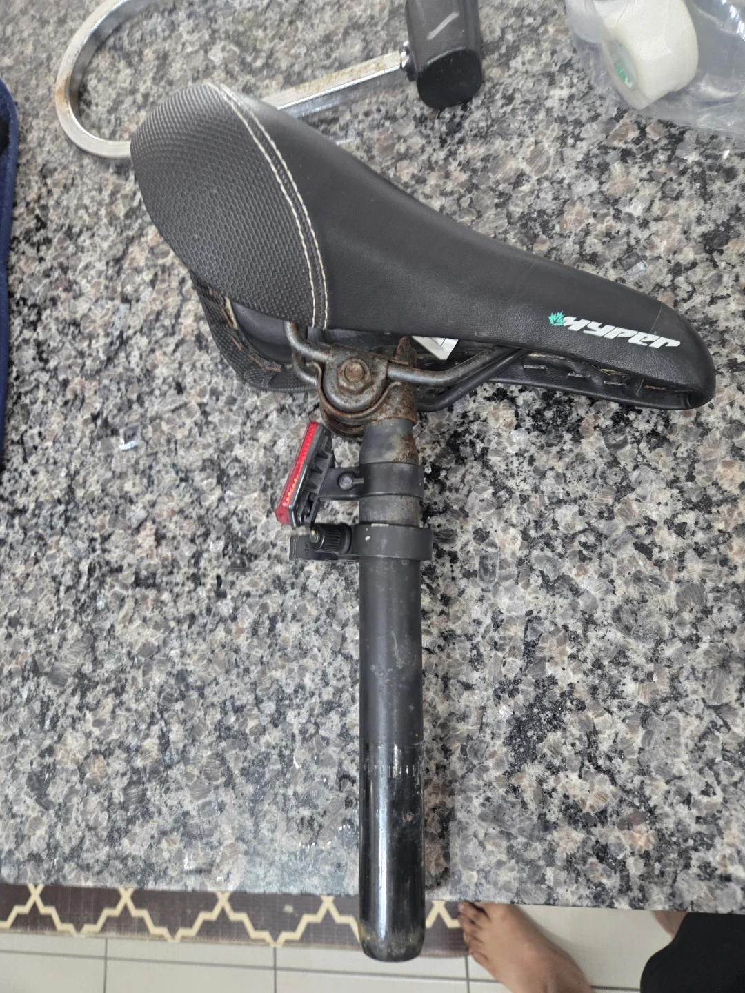 Hyper Bicycle Seat with Post and Reflector