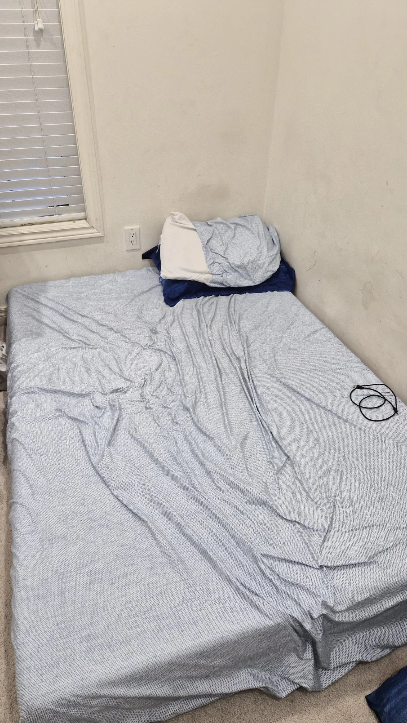 Full Mattress like New - photo 2