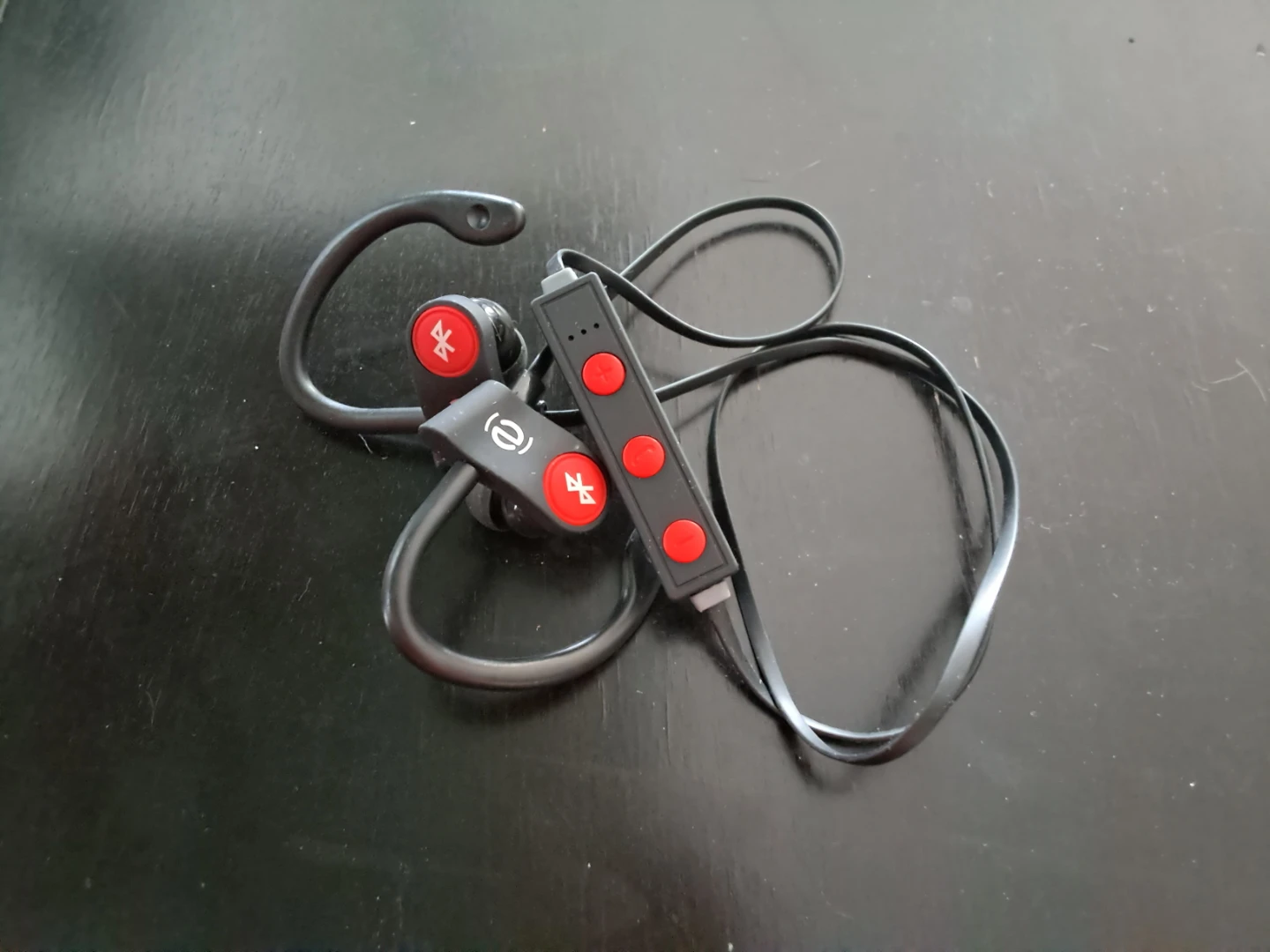 Bluetooth Sports Connected Earbuds