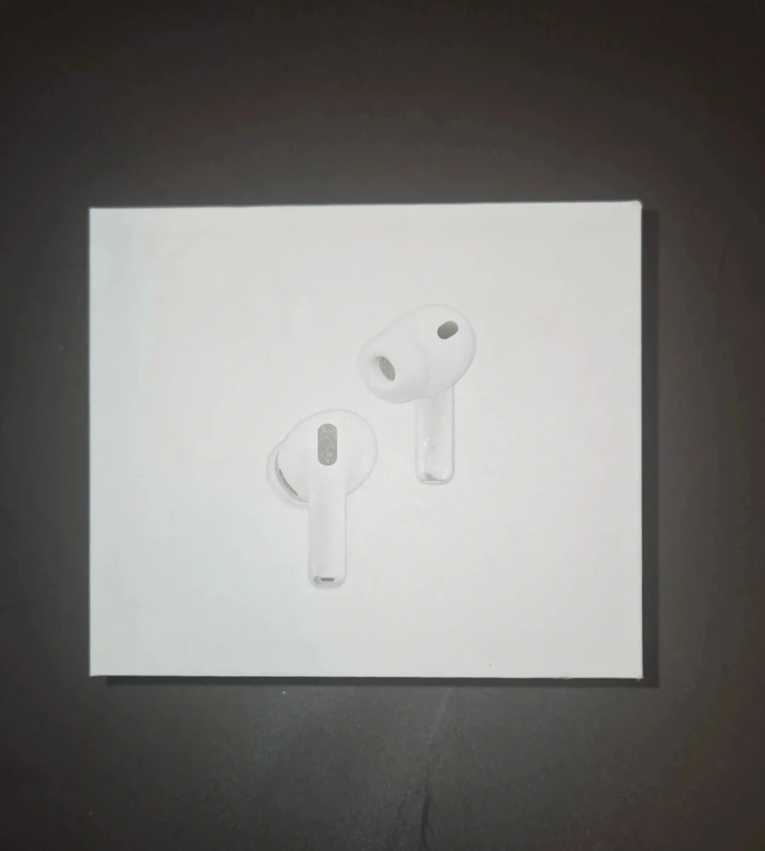 Apple AirPods Pro 3 Wireless Earbuds