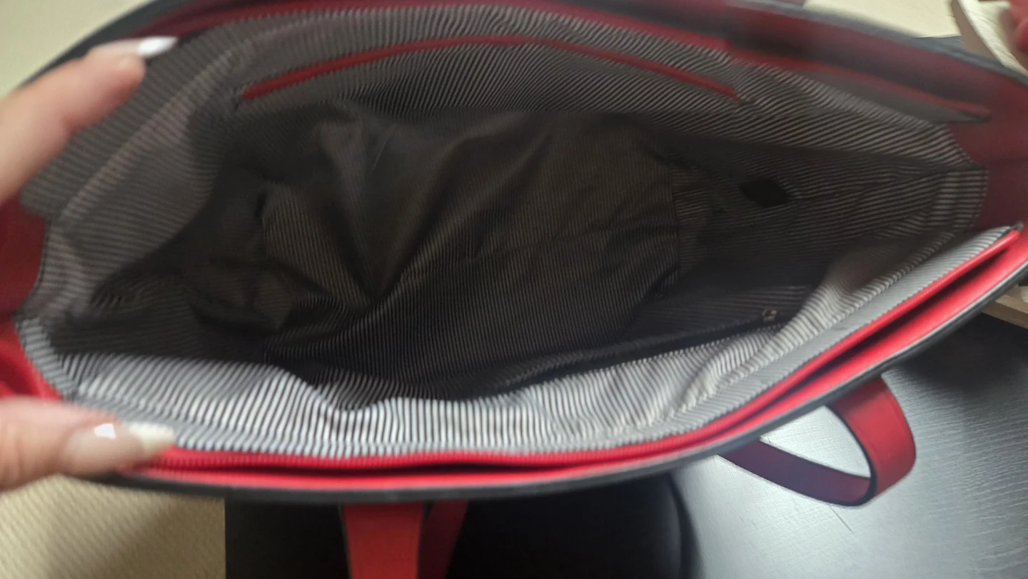 Tote Bag with Bee Emblem - photo 3